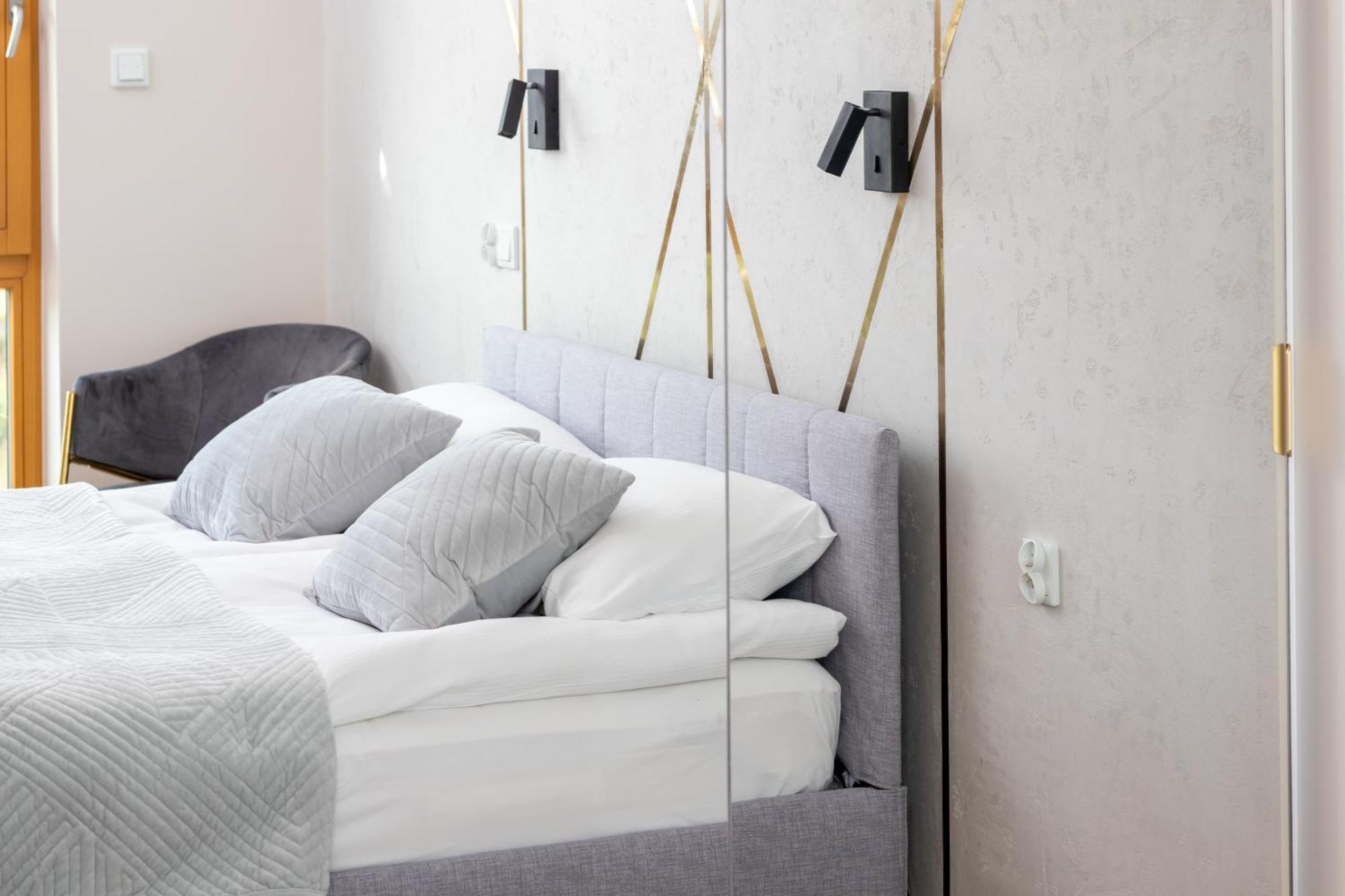 Sienna Grobla Apartment With View Of The Motlawa Terrace & Sauna, Gym By Noclegi Renters Гданск Екстериор снимка